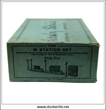 Hornby Trains 'O' Gauge M Station Set, A845, Meccano. Vintage Tin Plate Railway Toy. Boxed.
