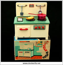 Kitchen Range, MM 702. Vintage Tin Plate Toy, China 01.