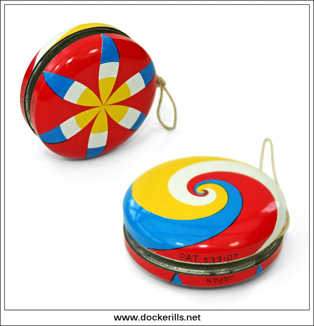 Vintage Tin Plate Yoyo Yo-yo. Japan.