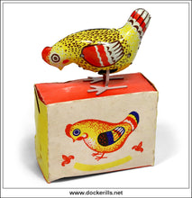Pecking Hen, Vintage Tin Plate Clockwork Novelty Toy, Mir Factory, Minsk, Belarus, Former USSR. Boxed.