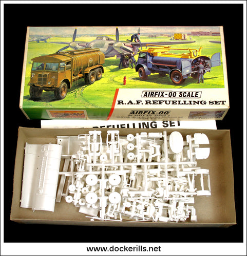 Airfix R.A.F. Refuelling Set OO Scale Kit. Vintage Red Stripe Box.