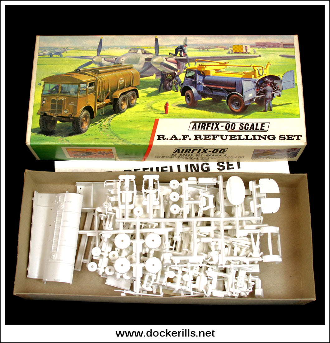 Airfix R.A.F. Refuelling Set OO Scale Kit. Vintage Red Stripe Box.