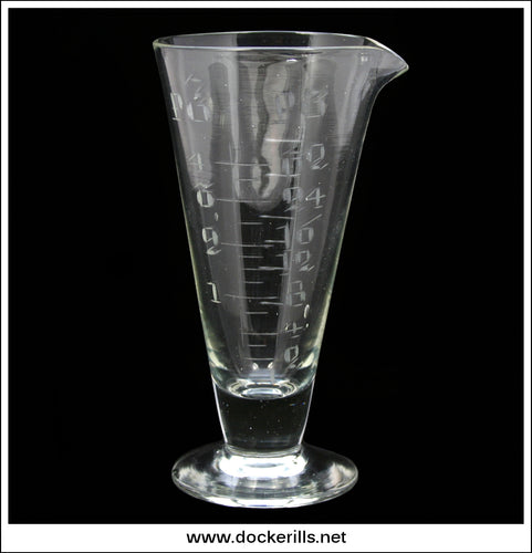 Victorian / Antique Hand Blown & Engraved Graduated Glass Apothecary Measure. - 5 3/4 Inches High.