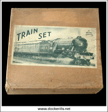 LNER Train Set, Betal, J.H. Glasman Ltd., Great Britain. Tin Plate 'O' Gauge Train Set. 2
