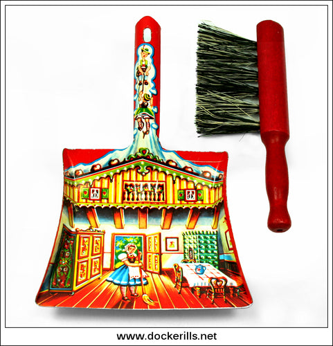 Vintage Tin Plate Novelty Dust Pan And Brush, Chad Valley, Great Britain 1.