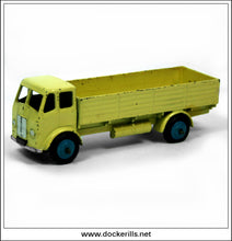 Dinky Toys 25r Leyland Forward Control Lorry. Meccano 1.