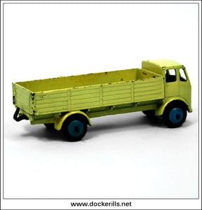 Dinky Toys 25r Leyland Forward Control Lorry. Meccano 2.