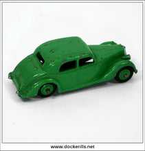 Dinky Toys Riley Saloon No. 40a. Meccano 2.