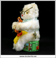 Knitting Cat, Fuji Press / Nomura, Japan. Vintage Tin Plate Toy 2.