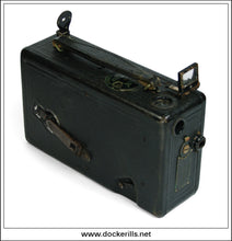 Vintage Kodak Cine Model B Clockwork / Wind-Up Cine Movie Camera. With Case 1.