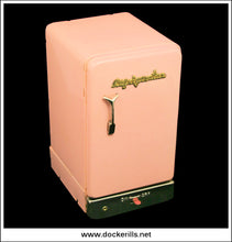 Vintage Style Refrigerator With Freezer. Vintage Tin Plate Battery Operated Novelty Toy, Maruyoshi, Japan 2.