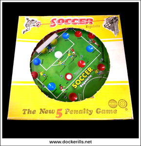 Soccer Bagatelle. Vintage Tin Plate Backed Bagatelle Game, Marx, Great Britain 2.