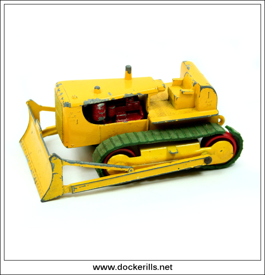 Matchbox King Size No 3, D9 Caterpillar. FOR RESTORATION.