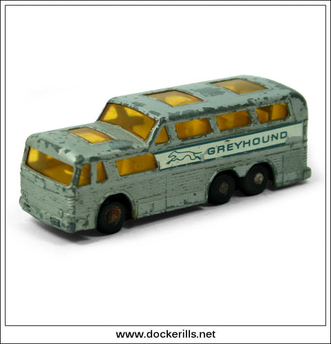 Matchbox 1-75 No. 66c, Greyhound Coach, 1966c.