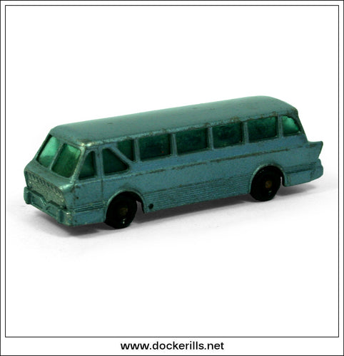Matchbox 1-75 No 40b, Leyland Tiger Coach, 1961.