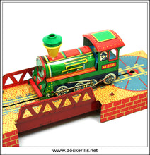 Cherokee Special Turn-About Loco, Vintage Tin Plate Clockwork / Wind-Up Novelty Toy, Mettoy?, England 1.