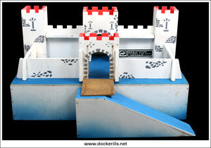Vintage Toy Castle. Parktoy Co. Ltd. 1.