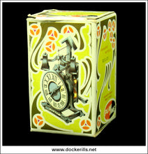 Vintage Play Me Novelty Pencil Sharpener - Clock. Spain. Ref. 963. 1.