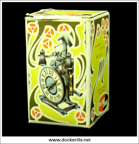 Vintage Play Me Novelty Pencil Sharpener - Clock. Spain. Ref. 963. 1.