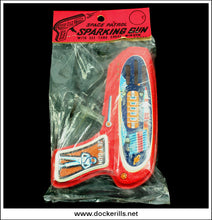 Jet Gun In Original Packaging. Vintage Tin Plate Toy Space Ray Gun, Takatoku, Japan 1.