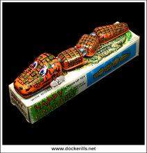 Vintage Happy Crocodile Clockwork / Wind-Up Novelty Toy, Yoneya, Japan 1.