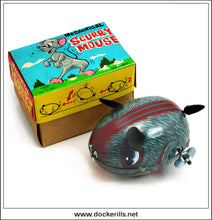 Scurry Mouse Yoneya Yone Vintage Tin Toy